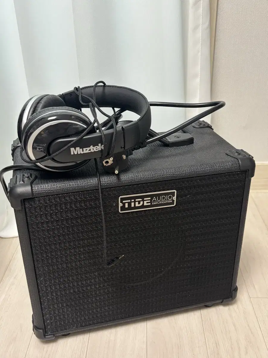 Tide audio 15와트 앰프 + 뮤즈텍 헤드폰 일괄 판매합니다